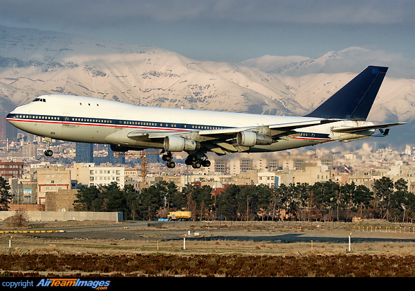 Boeing 747-131(SF) Boeing 747-131(SF)
