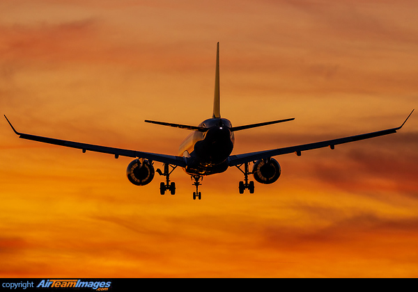 Airbus A220-300 Airbus A220-300
