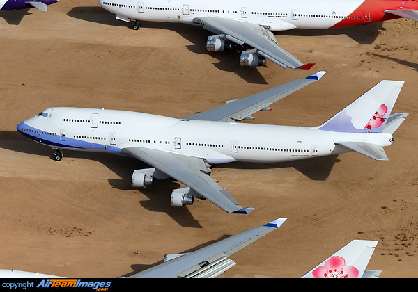 Boeing 747-409 Boeing 747-409