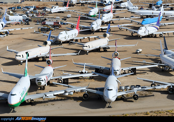 Boeing 747-2D7B(SF) Boeing 747-2D7B(SF)