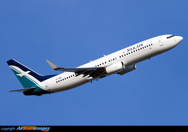 Boeing 737-8SA Boeing 737-8SA