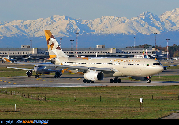 Airbus A330-243 Airbus A330-243