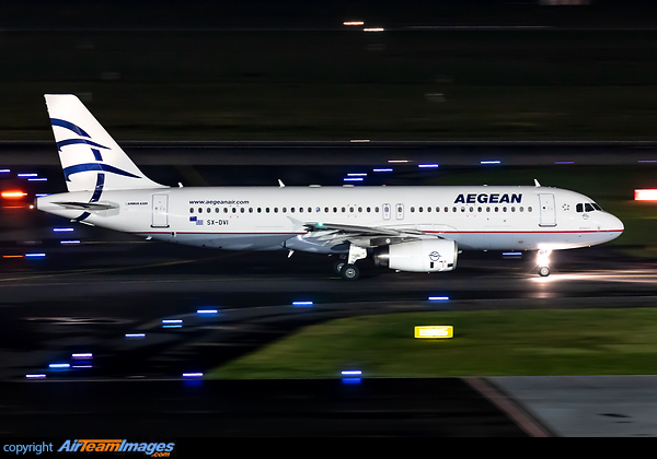 Airbus A320-232 Airbus A320-232