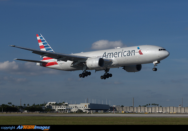 Boeing 777-223/ER Boeing 777-223/ER