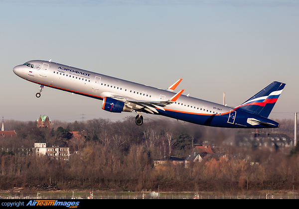 Airbus A321-211 Airbus A321-211