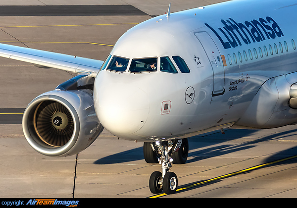 Airbus A319-112 Airbus A319-112