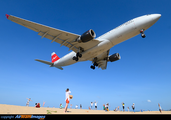 Airbus A330-223 Airbus A330-223