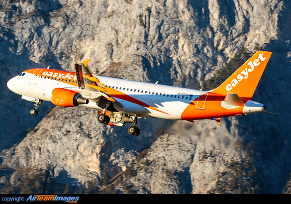 Airbus A320-214 Airbus A320-214