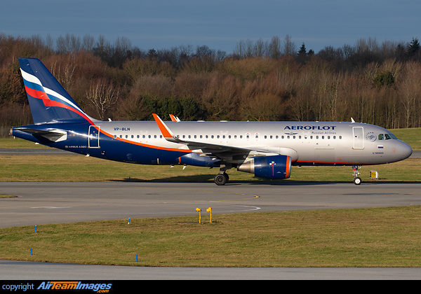 Airbus A320-214 Airbus A320-214