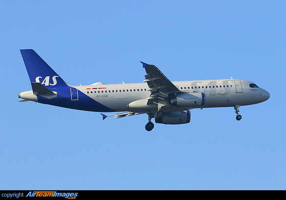 Airbus A320-232 Airbus A320-232