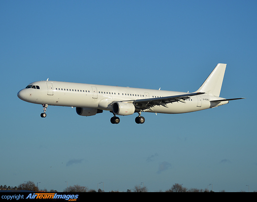 Airbus A321-211 Airbus A321-211
