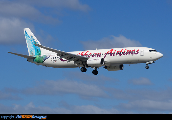 Boeing 737-8Q8 Boeing 737-8Q8
