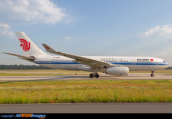 Airbus A330-243 Airbus A330-243