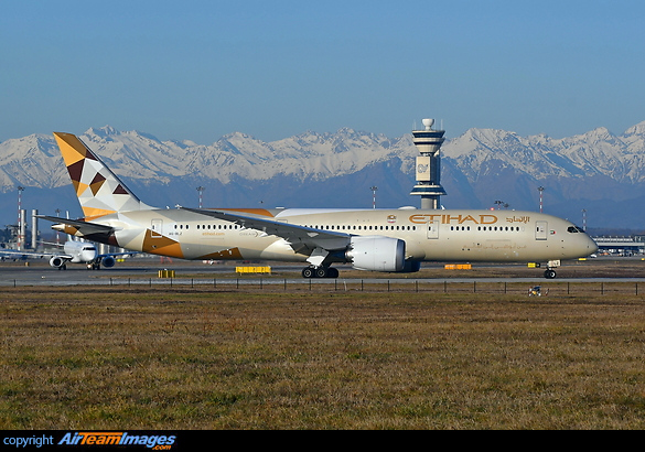 Boeing 787-9 Dreamliner Boeing 787-9 Dreamliner