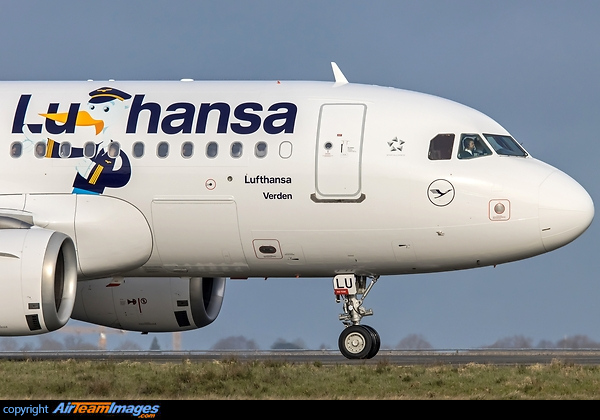 Airbus A319-114 Airbus A319-114