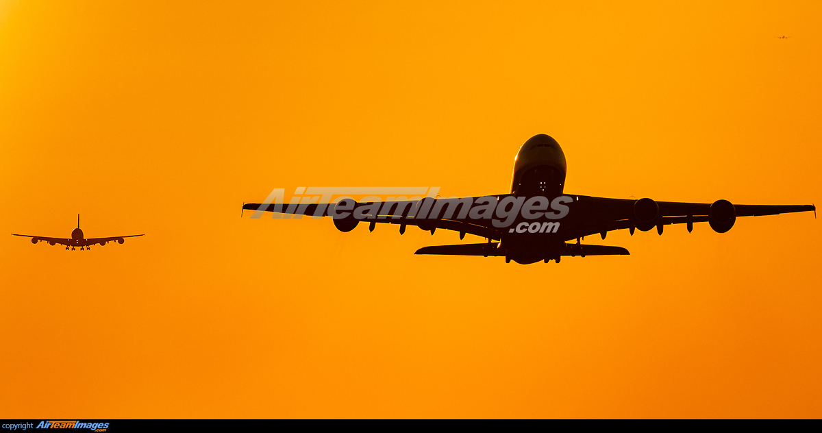 Airbus A380841 Large Preview