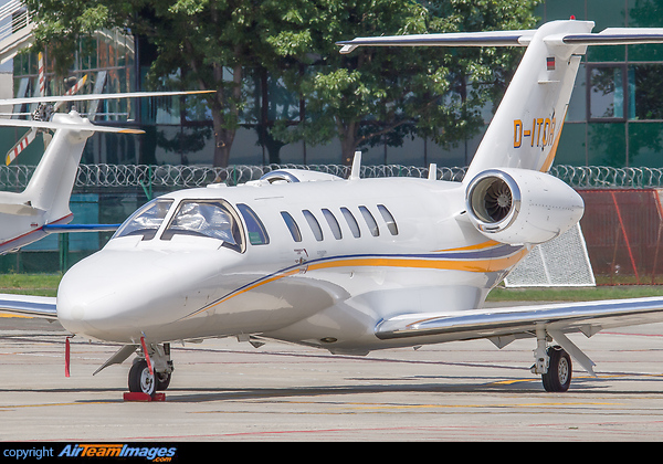 Cessna 525A CitationJet CJ2+ Cessna 525A CitationJet CJ2+