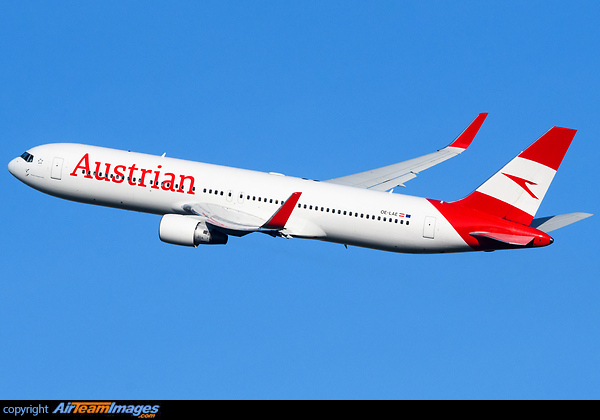 Boeing 767-3Z9/ER Boeing 767-3Z9/ER