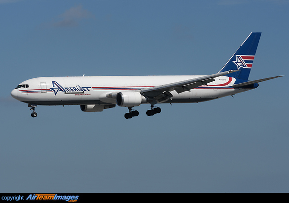 Boeing 767-338/ER(F) Boeing 767-338/ER(F)