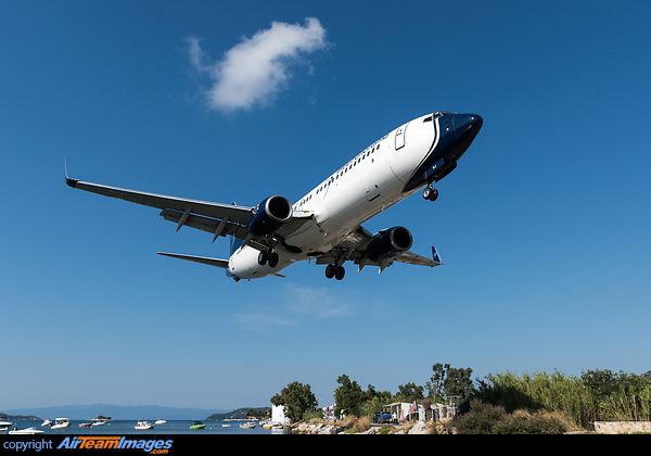 Boeing 737-86N Boeing 737-86N