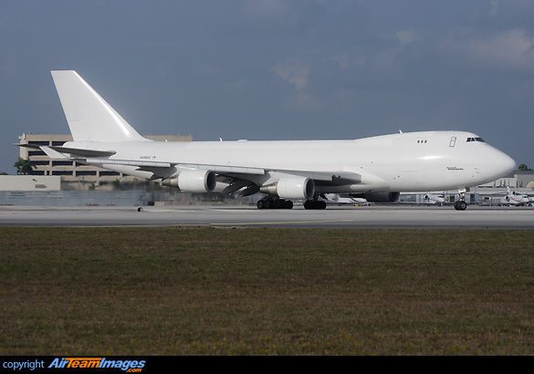 Boeing 747-4KZF(SCD) Boeing 747-4KZF(SCD)