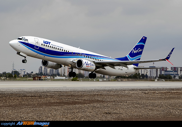 Boeing 737-8Q8 Boeing 737-8Q8