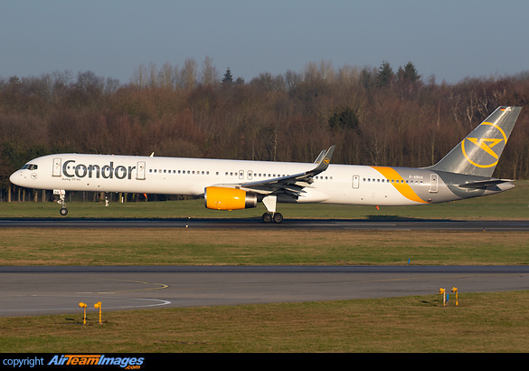 Boeing 757-330 Boeing 757-330
