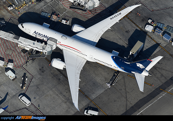 Boeing 787-9 Dreamliner Boeing 787-9 Dreamliner