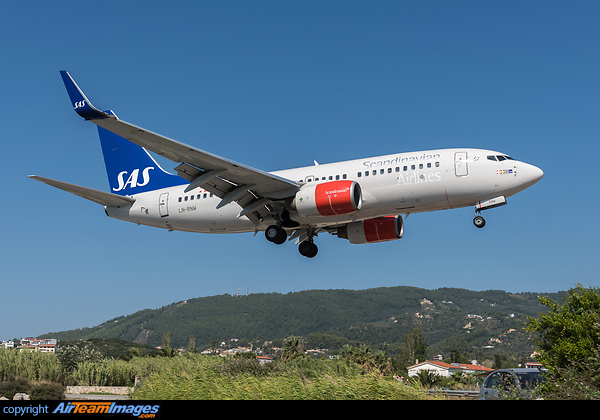 Boeing 737-783 Boeing 737-783