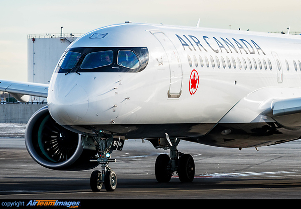 Airbus A220-300 Airbus A220-300