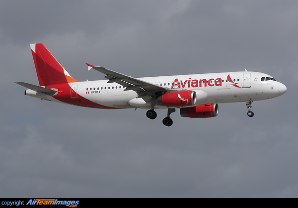 Airbus A320-233 Airbus A320-233