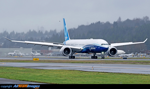 Folding wingtips in action- half folded working its way through folding fully. Also Spoilers and thrust reversors in action on touchdown from the first flight landing Boeing 777-9X