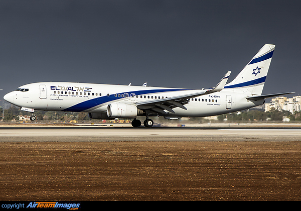 Boeing 737-858 Boeing 737-858