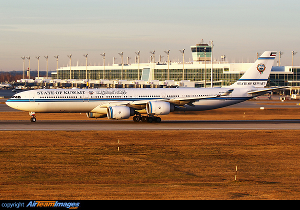 Airbus A340-542