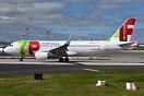 Airbus A320-214