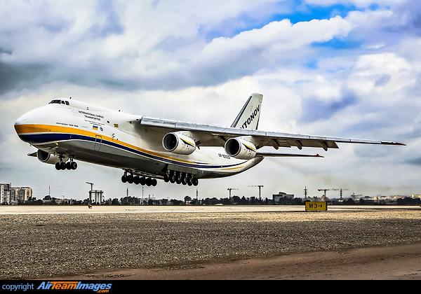 Antonov An-124-100 Ruslan