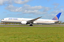 Boeing 787-10 Dreamliner