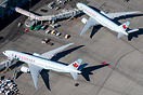 Boeing 777-233/LR