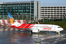 Boeing 737-8HJ