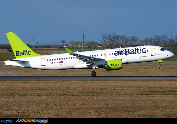 Airbus A220-300