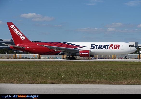 Boeing 767-323/ER(BDSF)