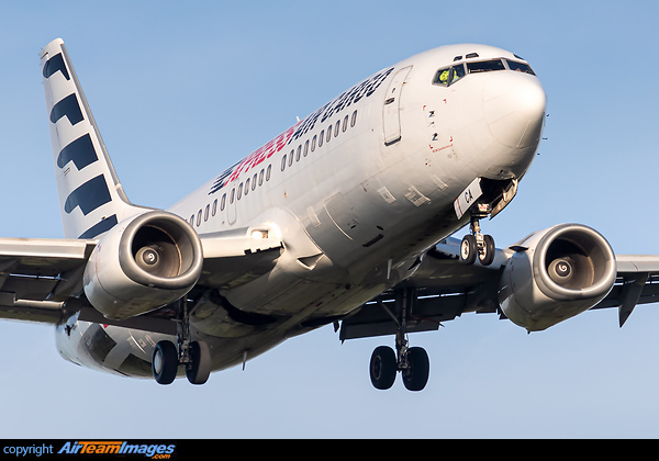 Boeing 737-330(QC)