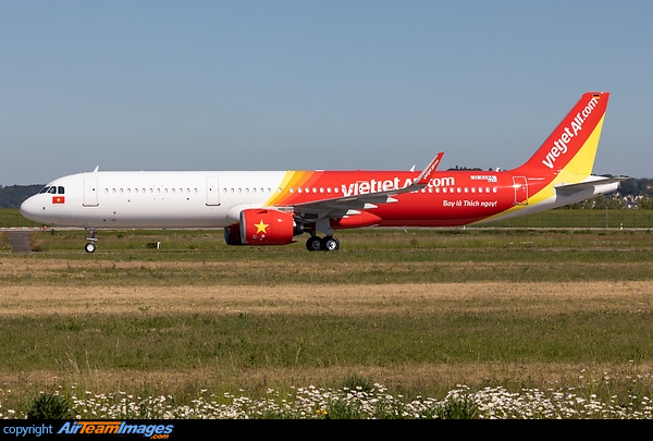 Airbus A321-271N