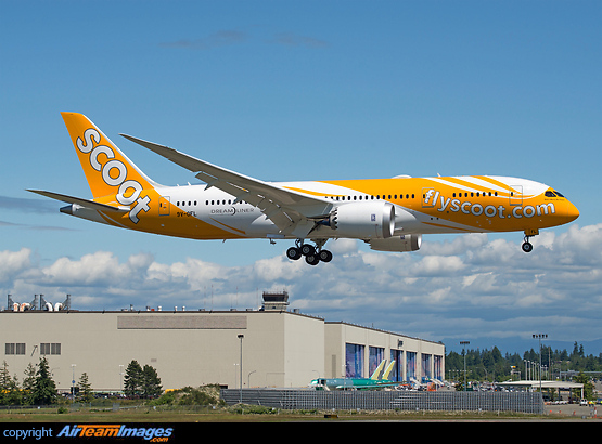 Scoot's latest 787-8 dreamliner on her first flight- nose has the words "don't worry be happy" Boeing 787-8 Dreamliner