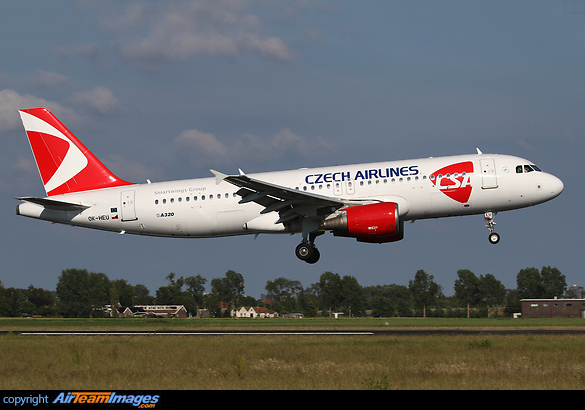 Airbus A320-214