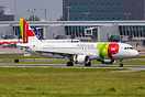 Airbus A320-214