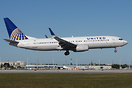 Boeing 737-824