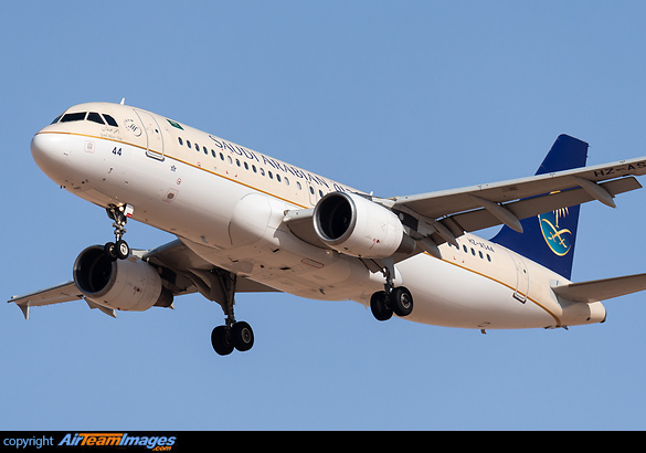 Airbus A320-214