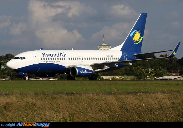 Boeing 737-7K5
