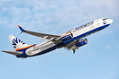 Boeing 737-8HC
